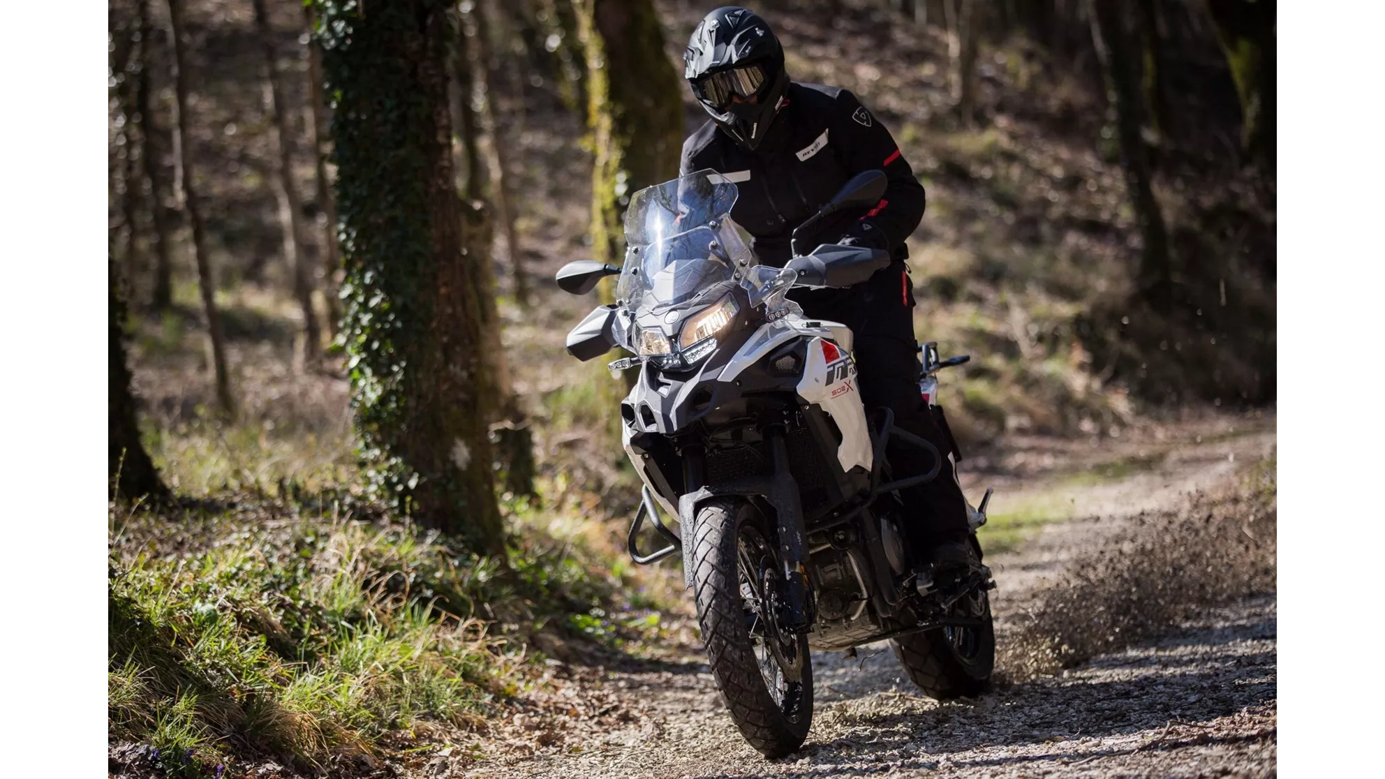 Benelli TRK 502 X - Image 6 Benelli TRK 502 X - Image 6