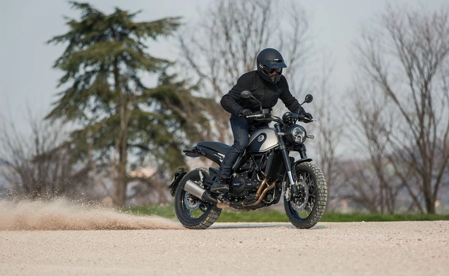 Benelli Leoncino 500 Trail Bild 8: Benelli Leoncino 500 Trail