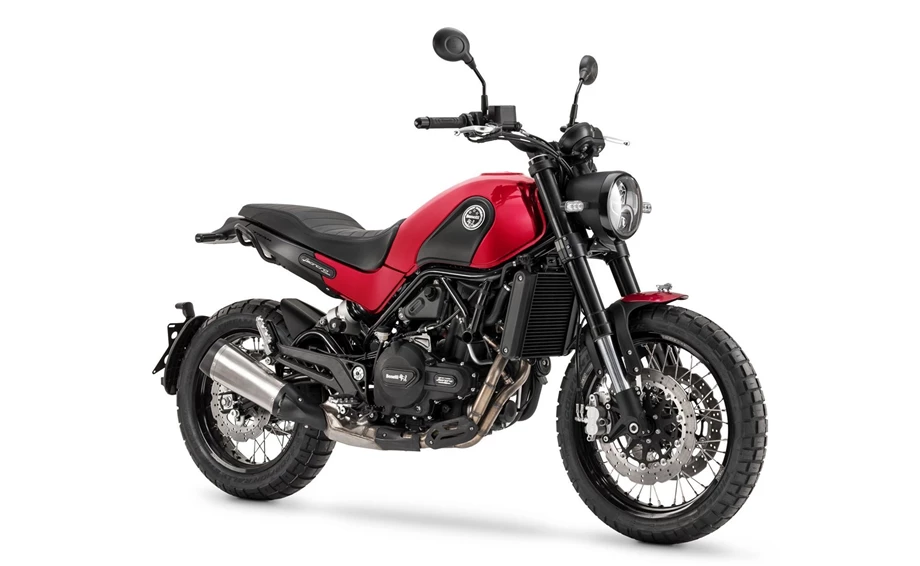 Benelli Leoncino 500 Trail Bild 20: Benelli Leoncino 500 Trail