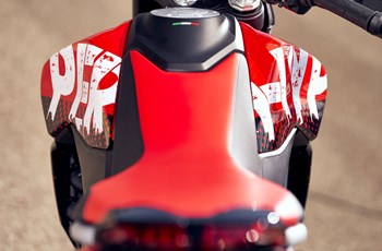Ducati Hypermotard 950 RVE 2022 - Bild 10 Ducati Hypermotard 950 RVE 2022 - Bild 10