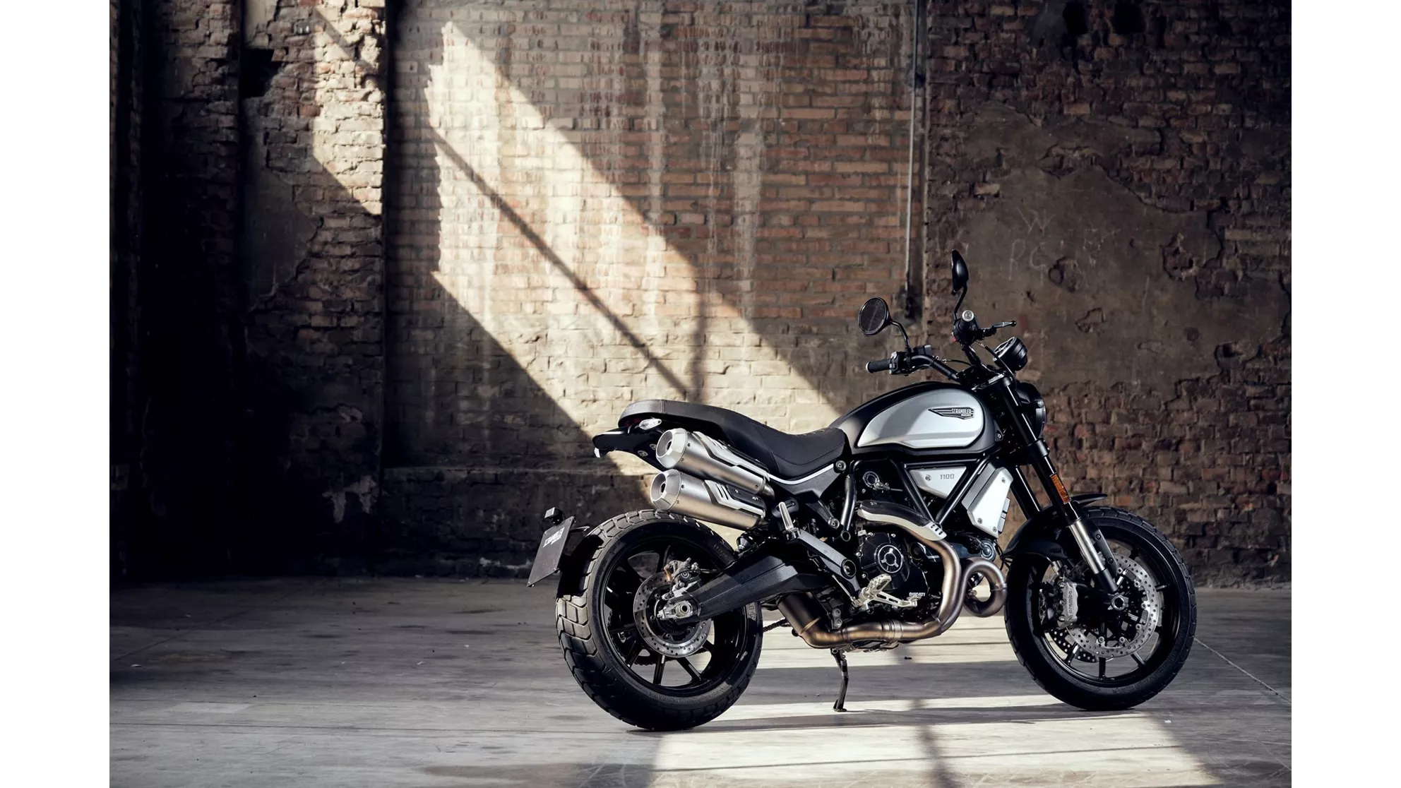 Ducati Scrambler 1100 Dark PRO - Image 4 Ducati Scrambler 1100 Dark PRO - Image 4