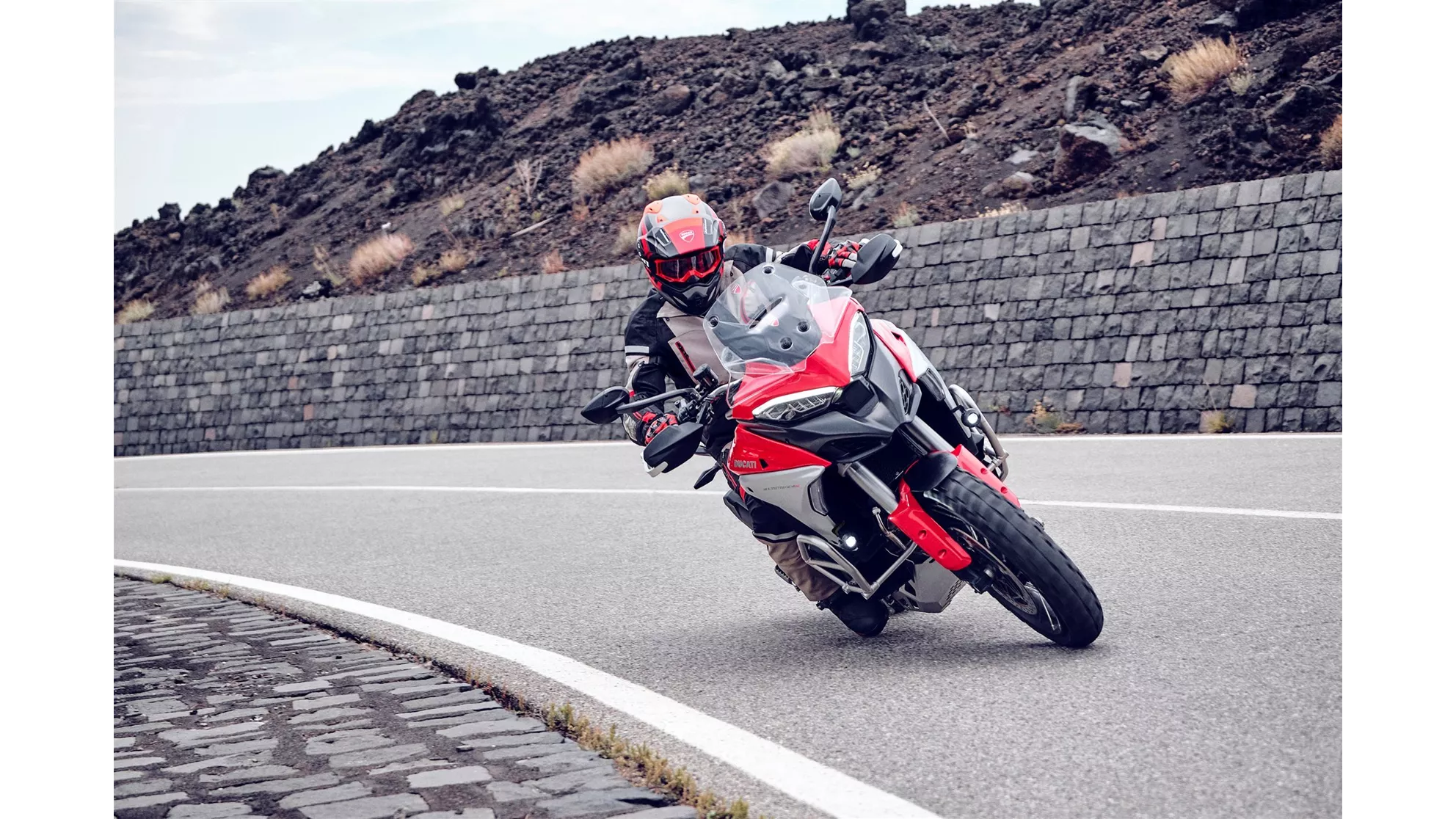 Ducati Multistrada V4 - Image 1 Ducati Multistrada V4 - Image 1