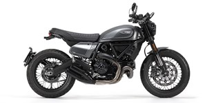 Ducati Scrambler Nightshift 2022 vs BMW R nineT 2017