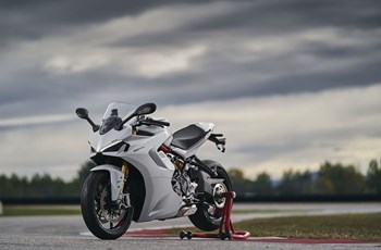 Ducati SuperSport 950 S 2022 - Bild 19 Ducati SuperSport 950 S 2022 - Bild 19