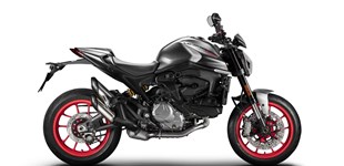 Ducati Monster + 2022 vs Ducati Streetfighter V4 2022