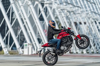 Ducati Monster + 2022 - Bild 7 Ducati Monster + 2022 - Bild 7