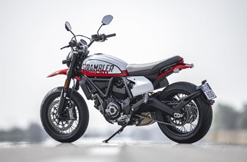 Ducati Scrambler Urban Motard 2022 - Bild 4 Ducati Scrambler Urban Motard 2022 - Bild 4