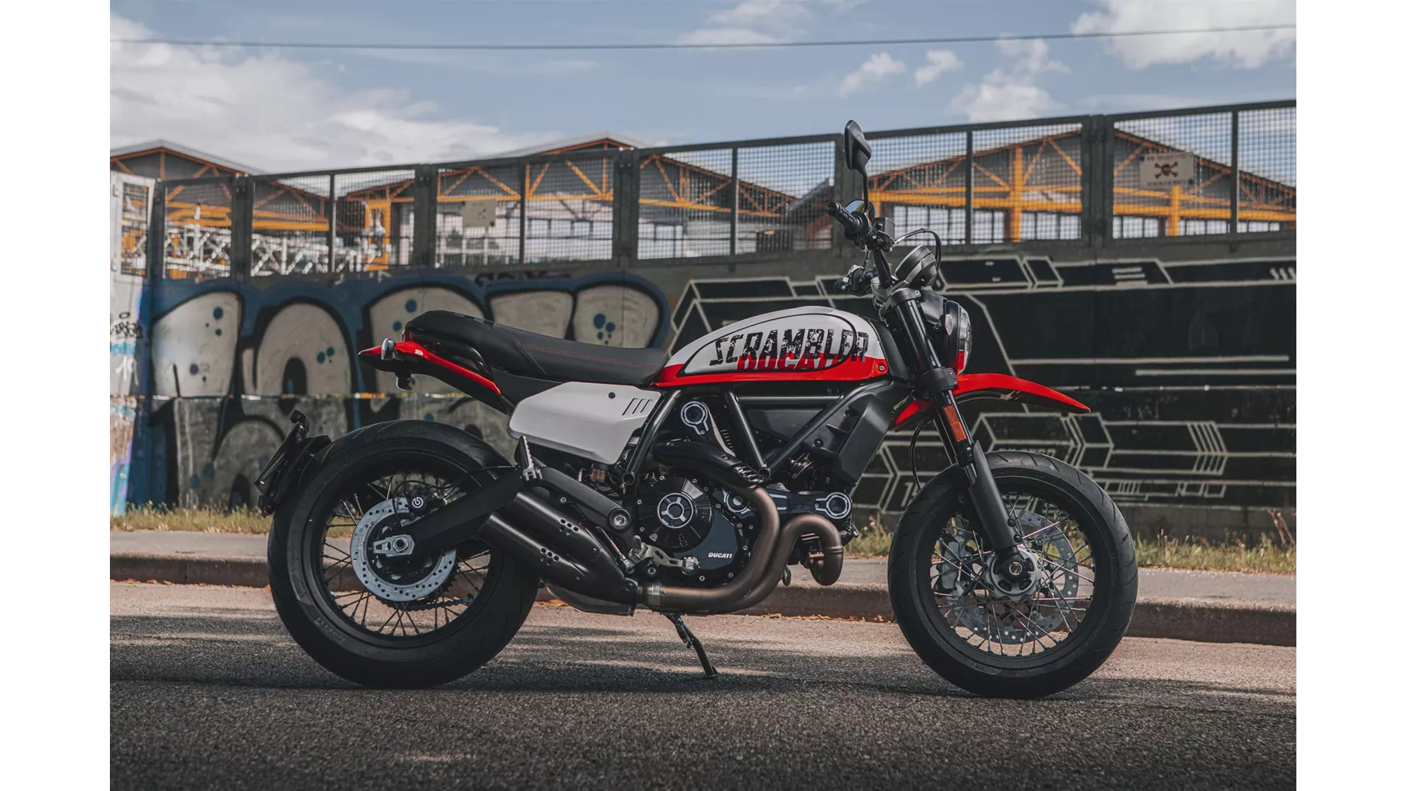 Ducati Scrambler Urban Motard - Image 3 Ducati Scrambler Urban Motard - Image 3