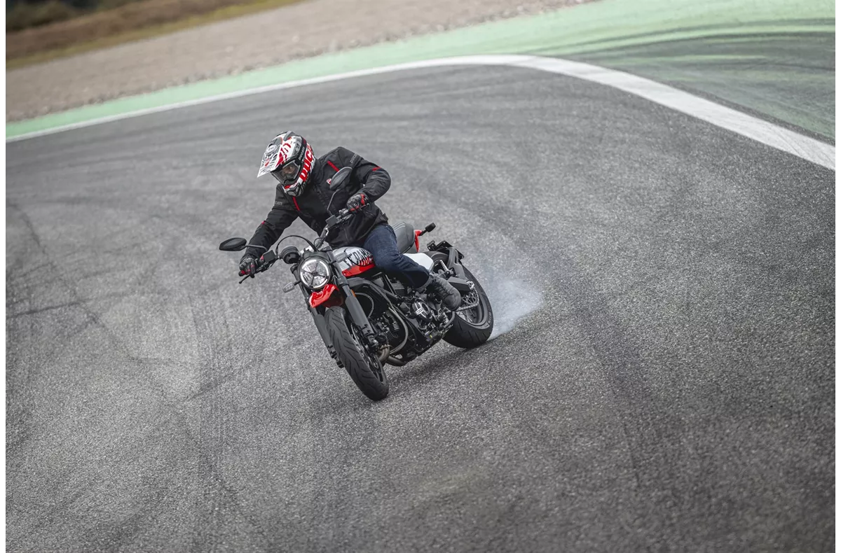Ducati Scrambler Urban Motard Ducati Scrambler Urban Motard