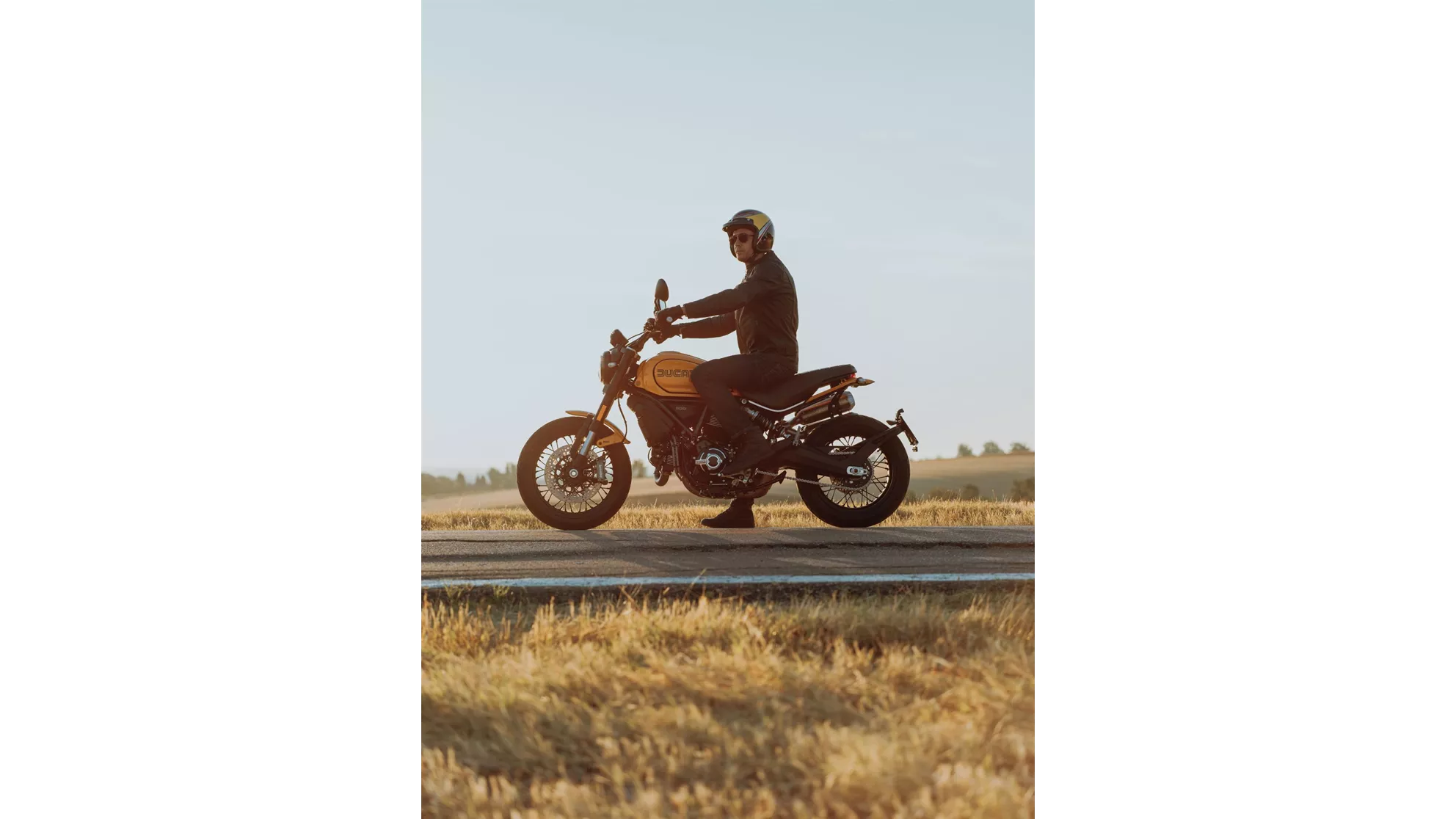 Ducati Scrambler 1100 Tribute PRO - Image 5 Ducati Scrambler 1100 Tribute PRO - Image 5