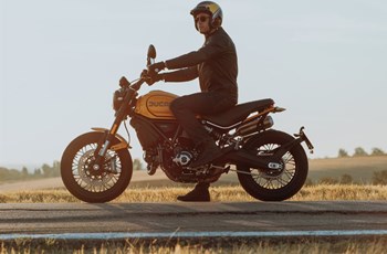 Ducati Scrambler 1100 Tribute PRO 2022 - Bild 8 Ducati Scrambler 1100 Tribute PRO 2022 - Bild 8