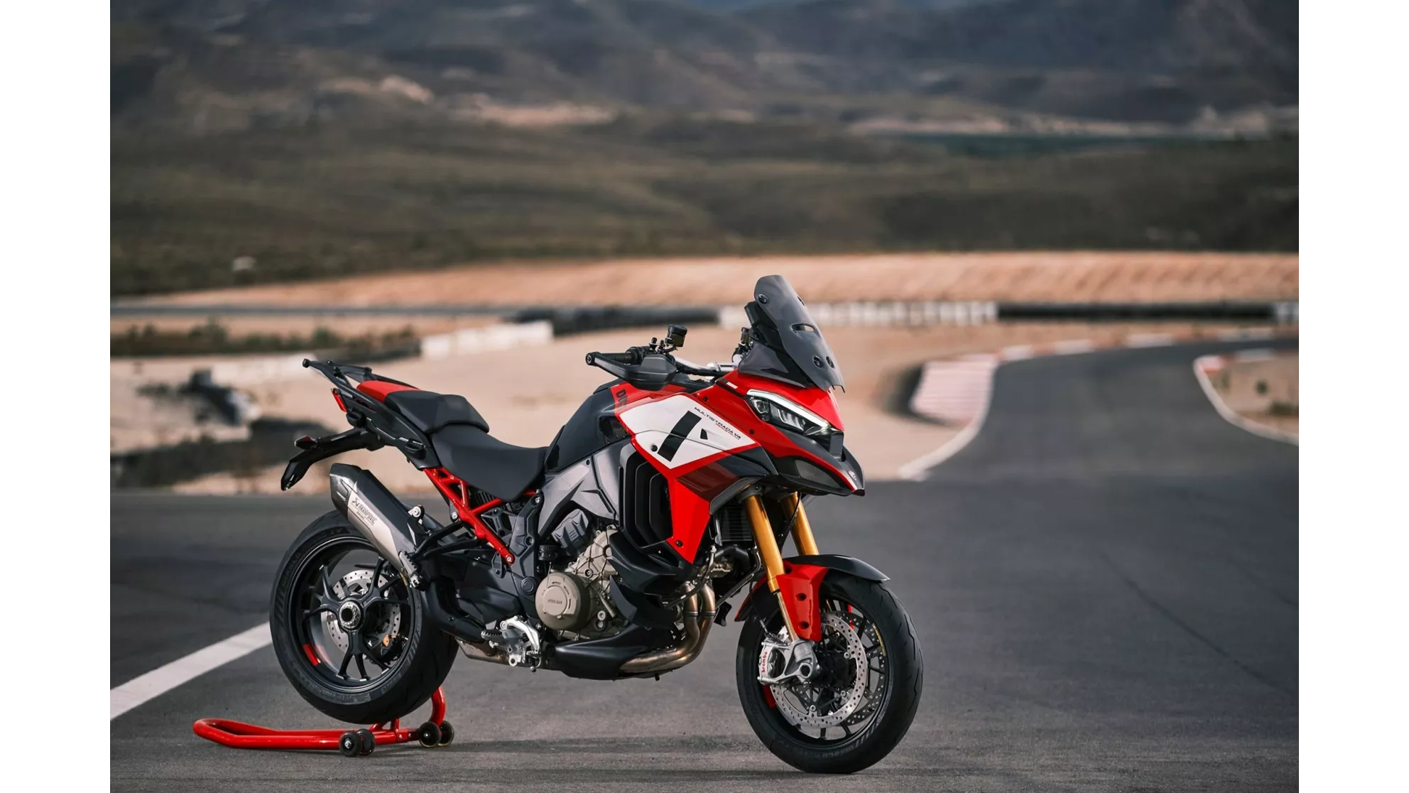 Ducati Multistrada V4 Pikes Peak - Image 4 Ducati Multistrada V4 Pikes Peak - Image 4