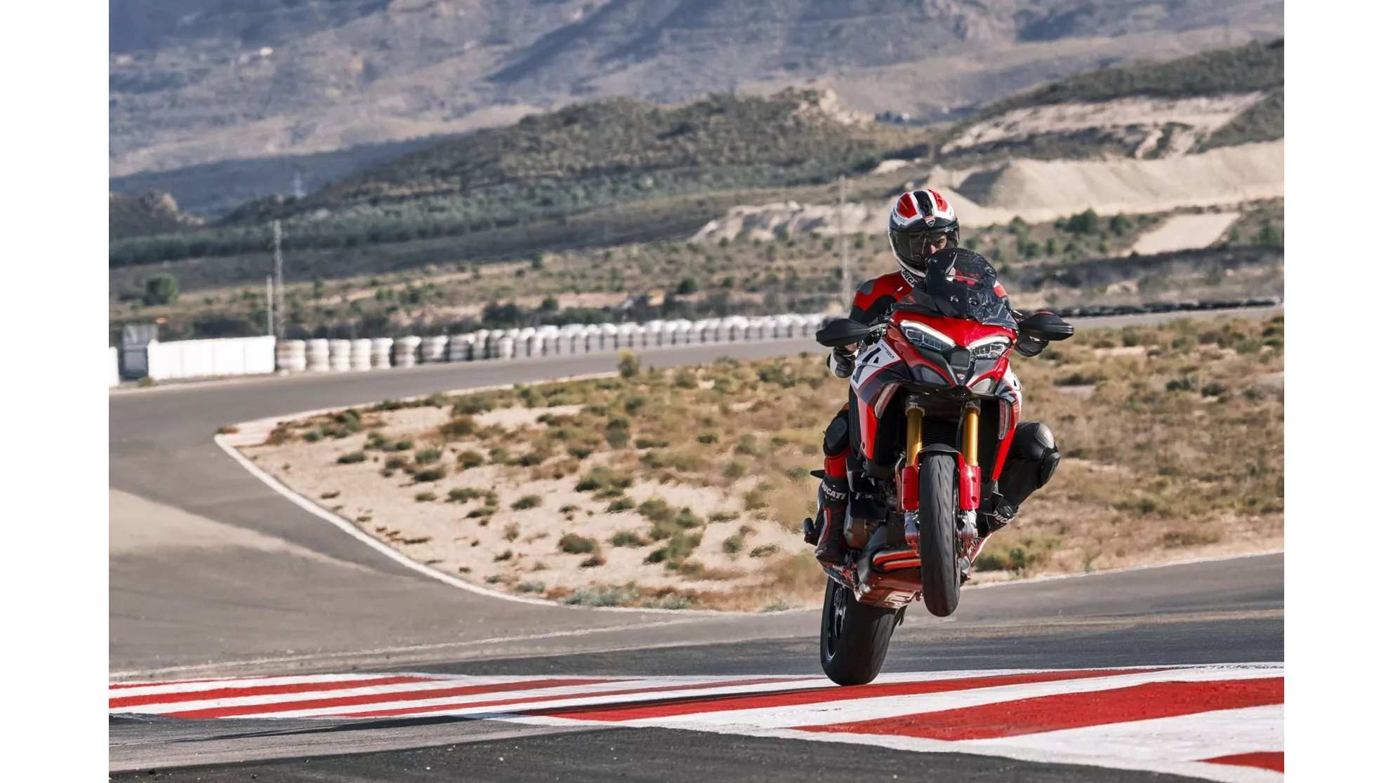 Ducati Multistrada V4 Pikes Peak - Image 7 Ducati Multistrada V4 Pikes Peak - Image 7