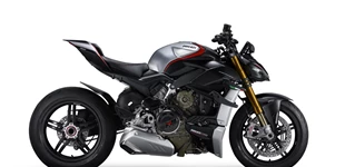 Ducati Streetfighter V2 2024 vs Ducati Streetfighter V4 SP 2022 Ducati Streetfighter V2 2024 vs Ducati Streetfighter V4 SP 2022
