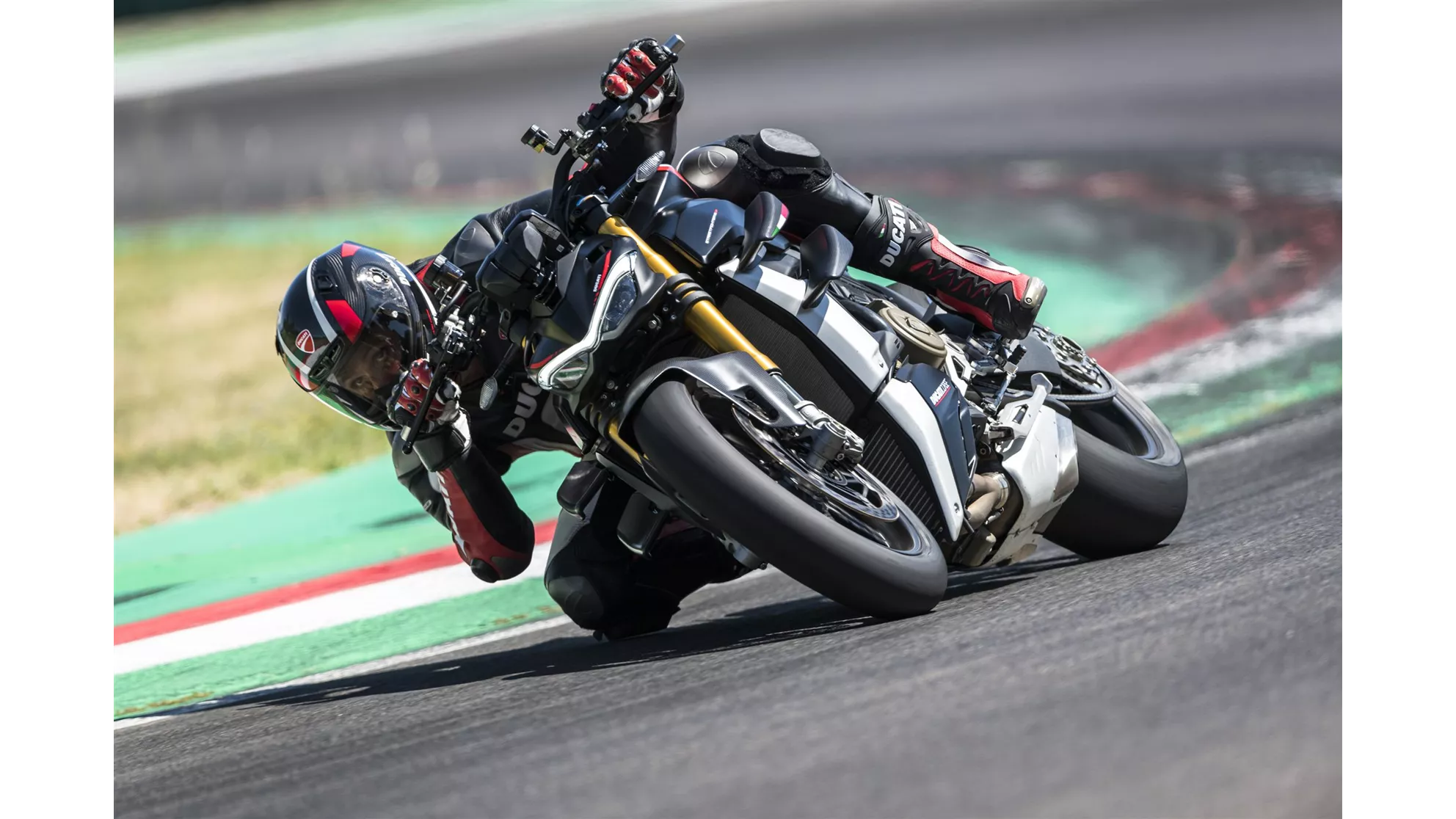 Ducati Streetfighter V4 SP - Image 15 Ducati Streetfighter V4 SP - Image 15