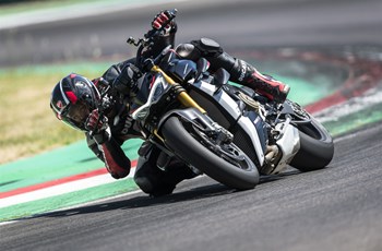 Ducati Streetfighter V4 SP 2022 - Bild 18 Ducati Streetfighter V4 SP 2022 - Bild 18