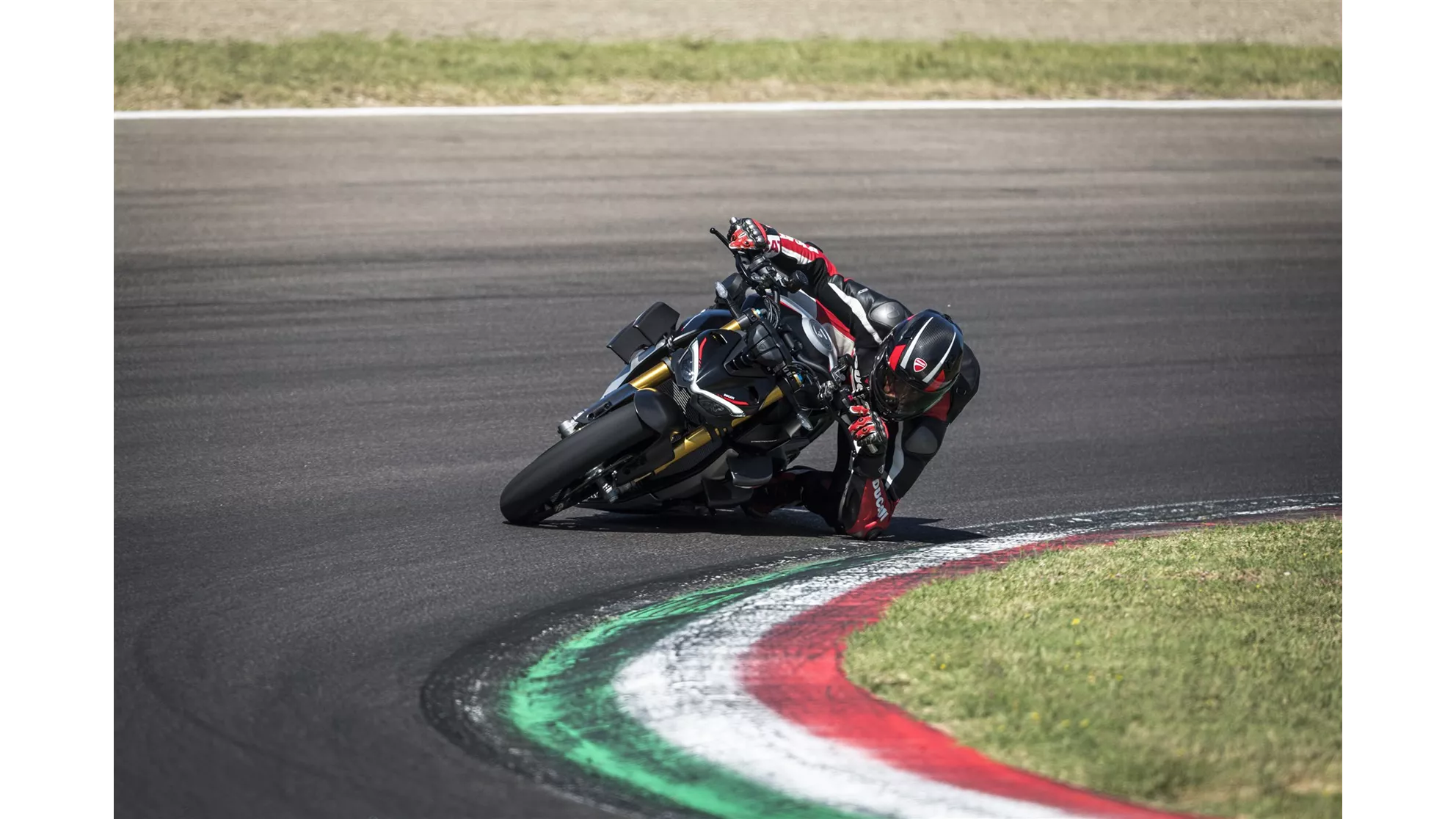 Ducati Streetfighter V4 SP - Image 18 Ducati Streetfighter V4 SP - Image 18