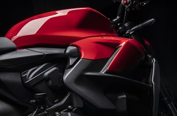 Ducati Streetfighter V2 2022 - Bild 17 Ducati Streetfighter V2 2022 - Bild 17