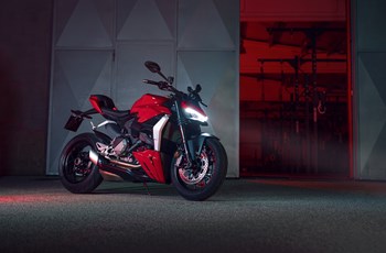Ducati Streetfighter V2 2022 - Bild 23 Ducati Streetfighter V2 2022 - Bild 23