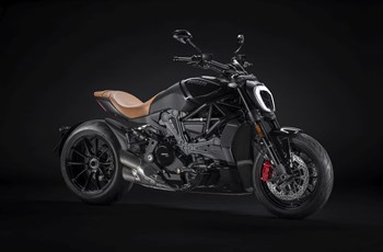 Ducati XDiavel Nera 2022 - Bild 14 Ducati XDiavel Nera 2022 - Bild 14