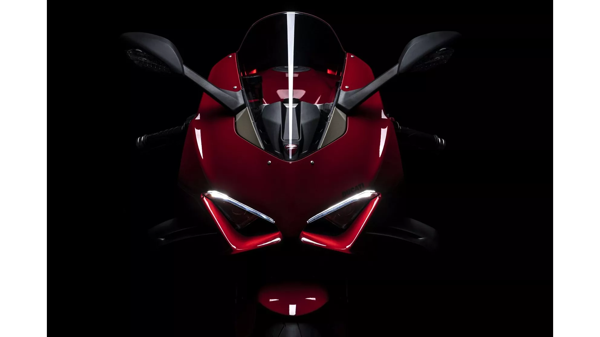 Ducati Panigale V4 - Image 2 Ducati Panigale V4 - Image 2