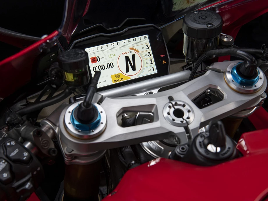 Ducati Panigale V4 S Bild 15: Ducati Panigale V4 S
