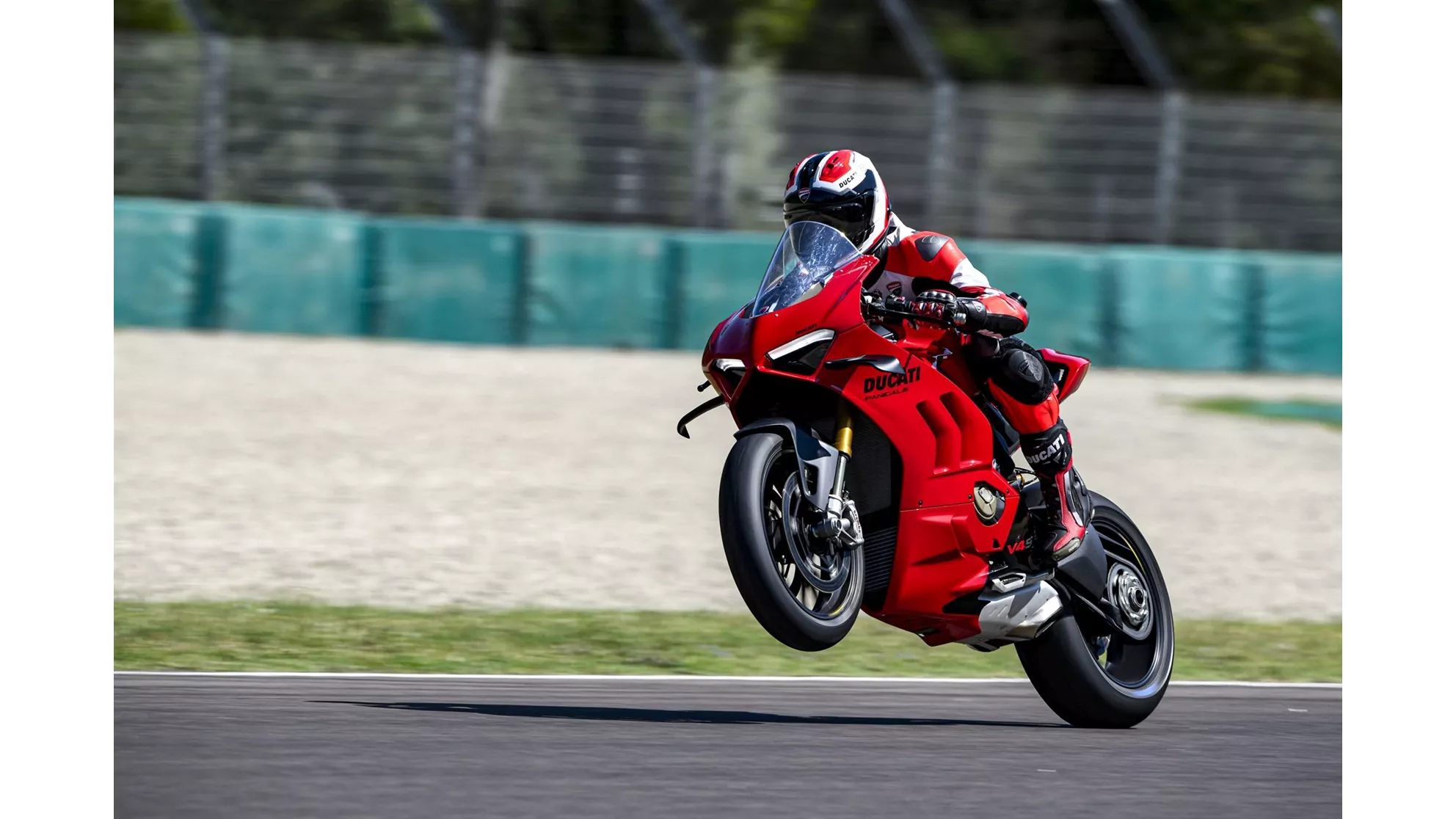 Ducati Panigale V4 S - Image 1 Ducati Panigale V4 S - Image 1