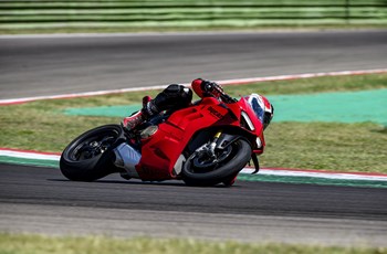 Ducati Panigale V4 S 2022 - Bild 22 Ducati Panigale V4 S 2022 - Bild 22