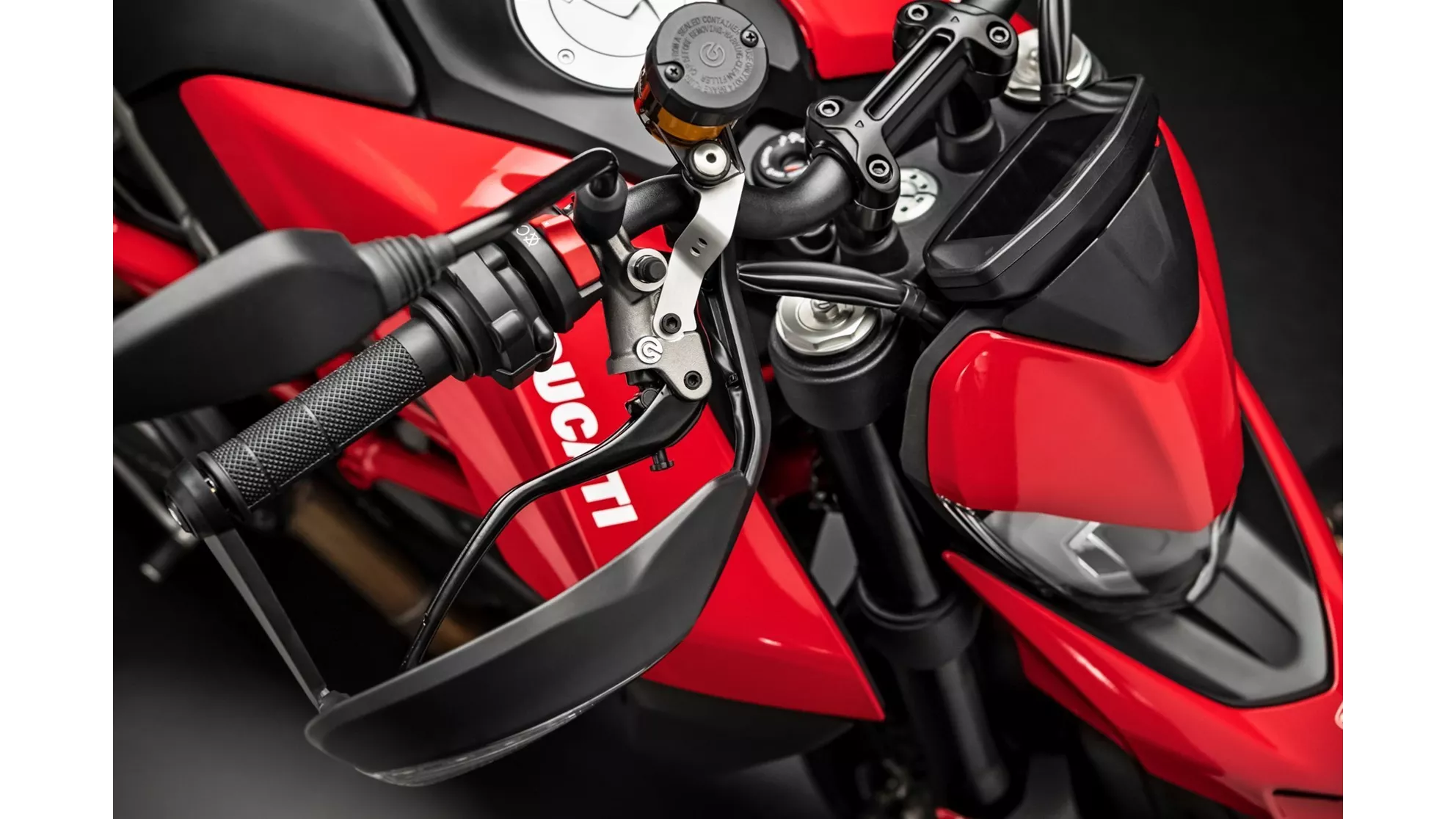 Ducati Hypermotard 950 - Image 10 Ducati Hypermotard 950 - Image 10