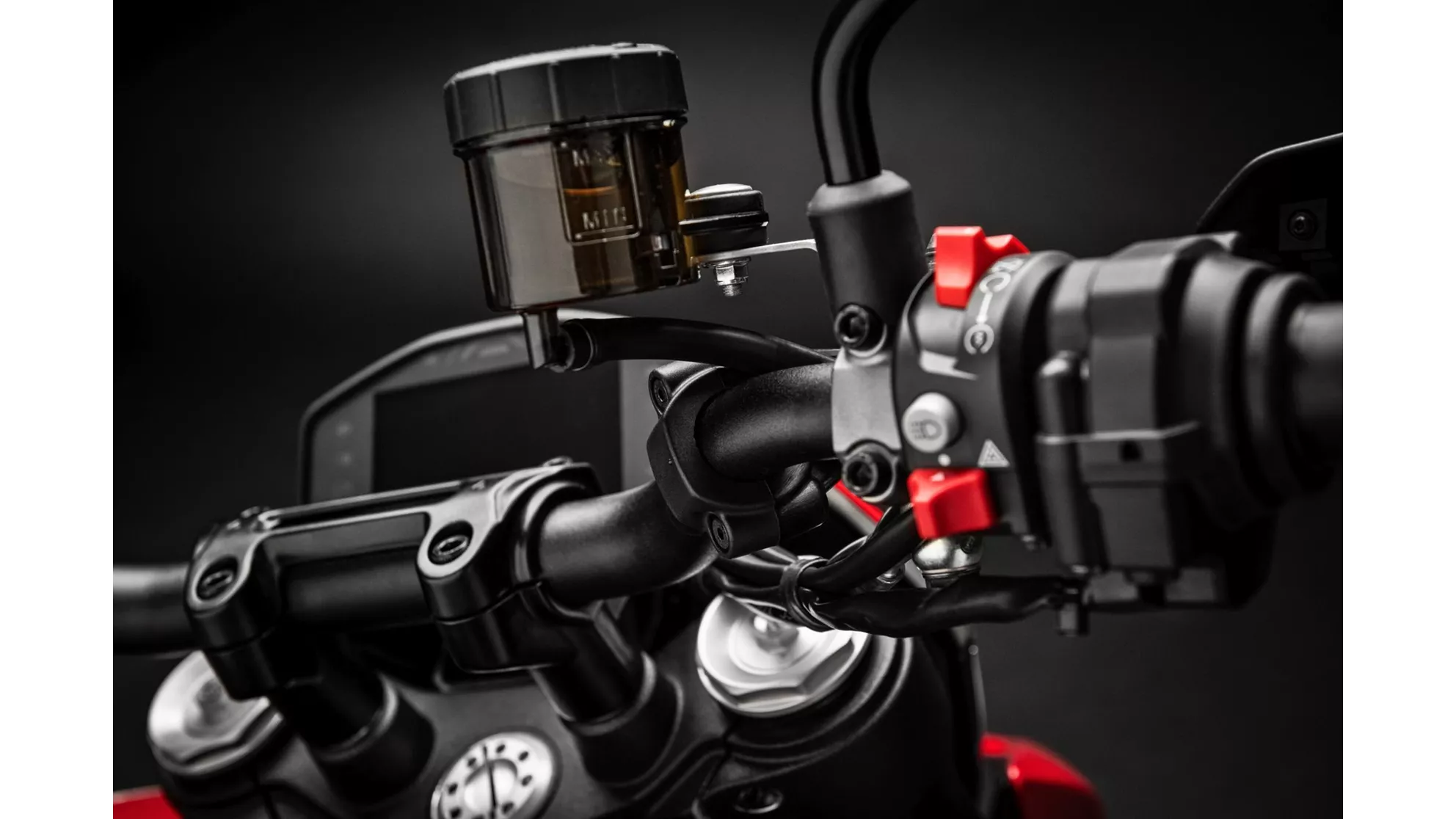 Ducati Hypermotard 950 - Image 16 Ducati Hypermotard 950 - Image 16