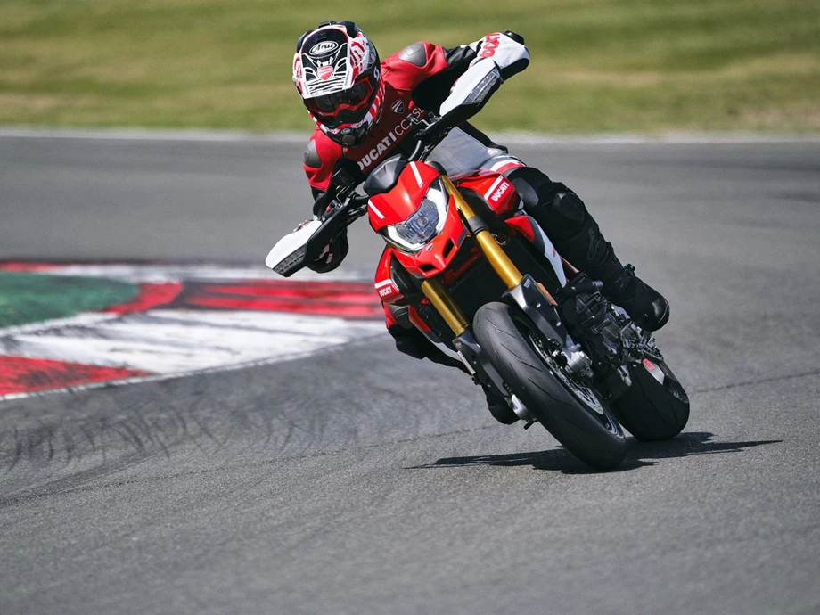 Ducati Hypermotard 950 SP Bild 21: Ducati Hypermotard 950 SP