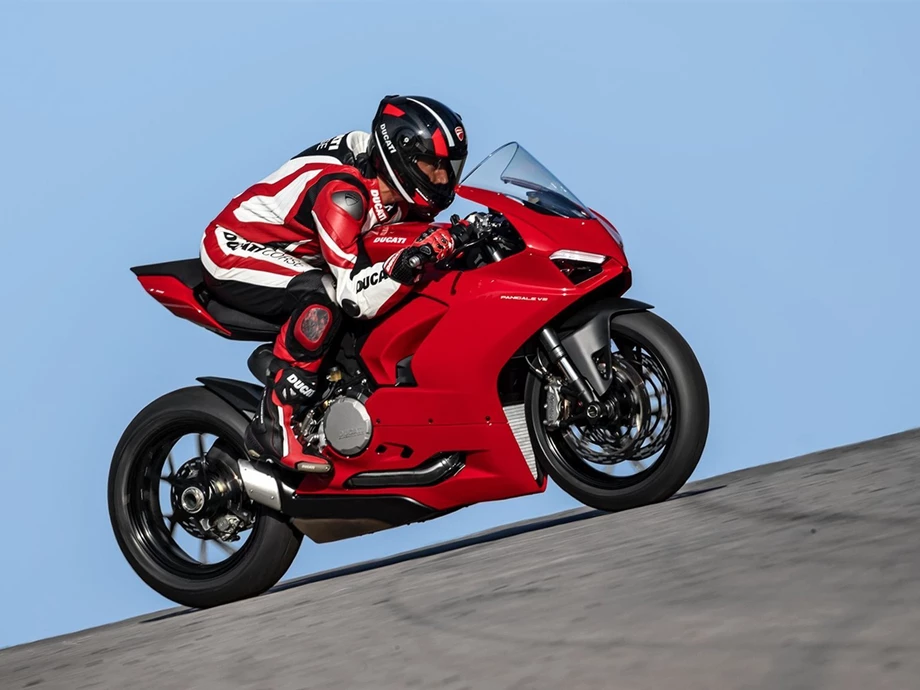 Ducati Panigale V2 Bild 7: Ducati Panigale V2