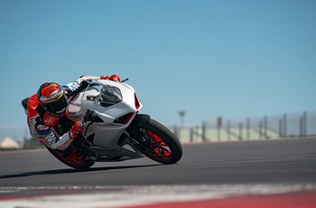 Ducati Panigale V2 2022 - Bild 14 Ducati Panigale V2 2022 - Bild 14