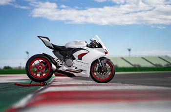 Ducati Panigale V2 2022 - Bild 15 Ducati Panigale V2 2022 - Bild 15