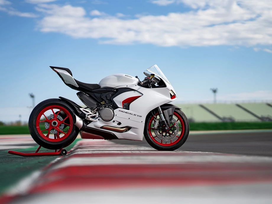 Ducati Panigale V2 Bild 14: Ducati Panigale V2
