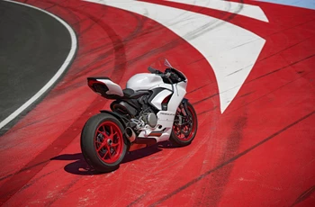 Ducati Panigale V2 2022 - Bild 18 Ducati Panigale V2 2022 - Bild 18