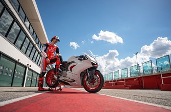 Ducati Panigale V2 2022 - Bild 21 Ducati Panigale V2 2022 - Bild 21