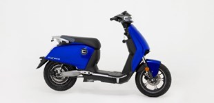 Super Soco CUx ECO 2022 vs NIU MQi GT 2022