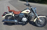 United Motors UM Renegade Commando Classic 125 E4 2022 - Bild 4