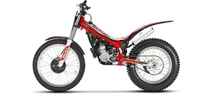 Beta Evo 80 Junior 2009 vs Beta Evo 80 2022