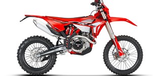 Yamaha Tenere 700 2022 vs Beta RR 480 2022