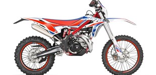 Beta Xtrainer 250 2022 vs Beta RR 200 2T 2020