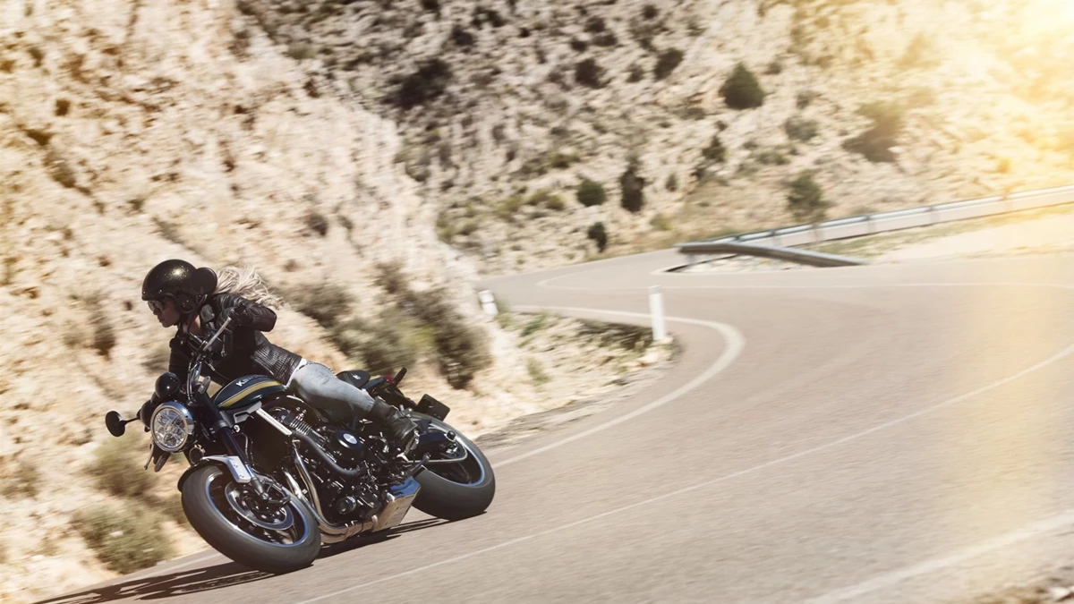 Kawasaki Z900 RS Bild 4: Kawasaki Z900 RS