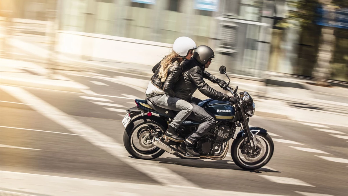 Kawasaki Z900 RS Bild 5: Kawasaki Z900 RS