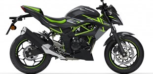 Kawasaki Z125 2022 vs Fantic XMF 125 Competition 2021