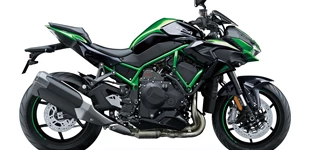 Yamaha XSR900 2016 vs Kawasaki Z H2 2022 Yamaha XSR900 2016 vs Kawasaki Z H2 2022
