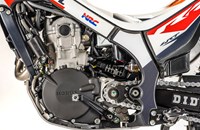 Red Moto COTA 4RT Race Replica 2022 - Bild 5