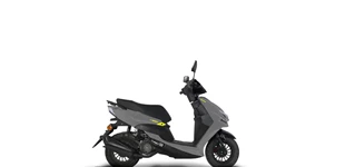 Motron Breezy 50 2022 vs Peugeot Kisbee 50 4T Active 2023 Motron Breezy 50 2022 vs Peugeot Kisbee 50 4T Active 2023