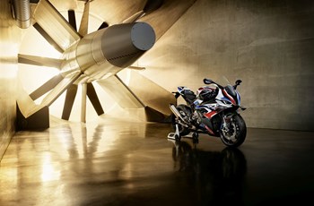 BMW M 1000 RR 2022 - Bild 20 BMW M 1000 RR 2022 - Bild 20