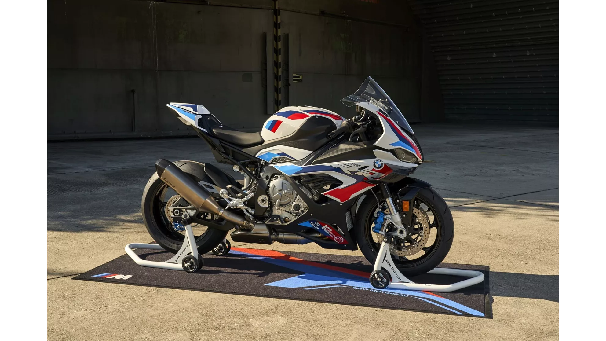 BMW M 1000 RR - Image 24 BMW M 1000 RR - Image 24